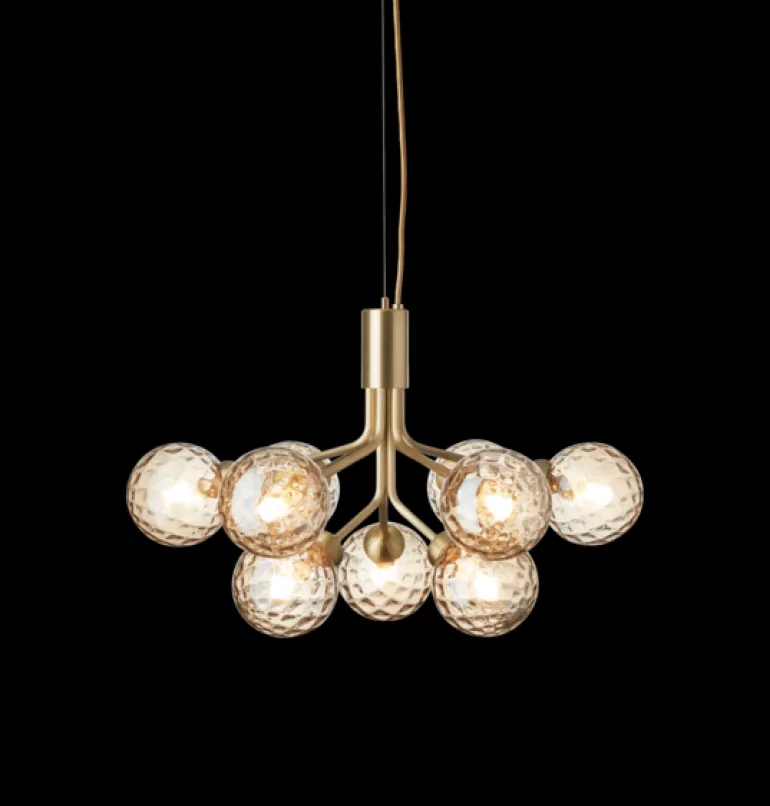 Apiales 9 lysekrone, børstet messing/optic guld glas