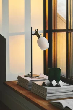 Arild bordlampe, sort