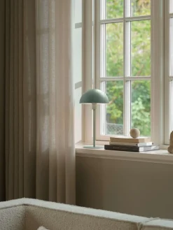 Ellen 20 bordlampe, støvet grøn