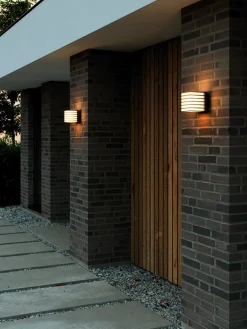 Fluctus 13 væglampe, sort