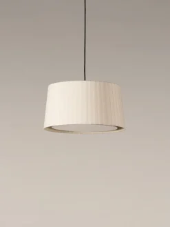 GT6 pendel Ø45, natur m/hvid baladakin og sort ledning