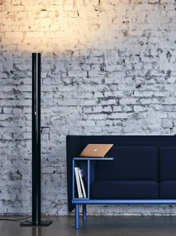 Ilio gulvlampe app-kompatibel, blank sort