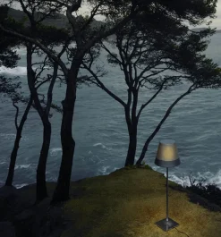 Ktribe F3 outdoor gulvlampe, panama