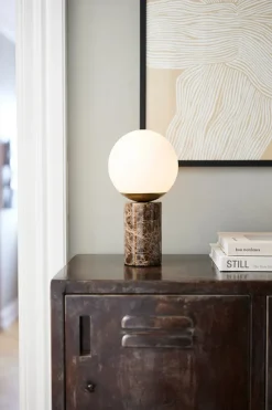 Lilly bordlampe marmor, brun