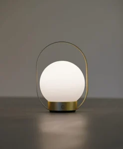 Palla T1 batterilampe / bordlampe, messing