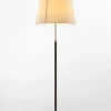 Pie de salón Gulvlampe G1 beige pergament/messing