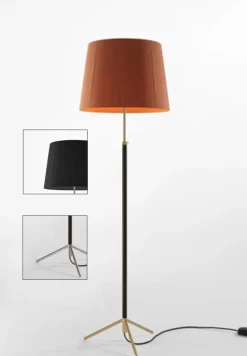 Pie de salón Gulvlampe G1 sort/krom