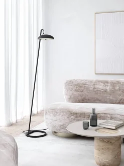 Versale gulvlampe, sort