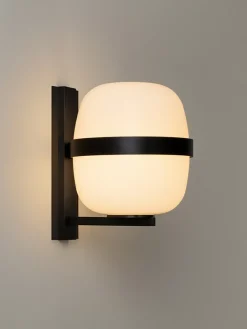 Wally Cesta væglampe, metallic sort